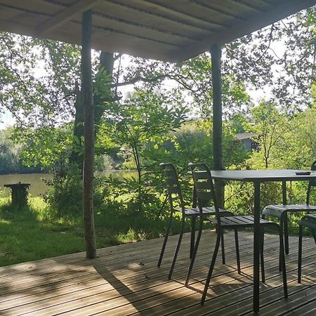 Camping De La Chagnee Saint-Aubin-le-Cloud Exterior foto